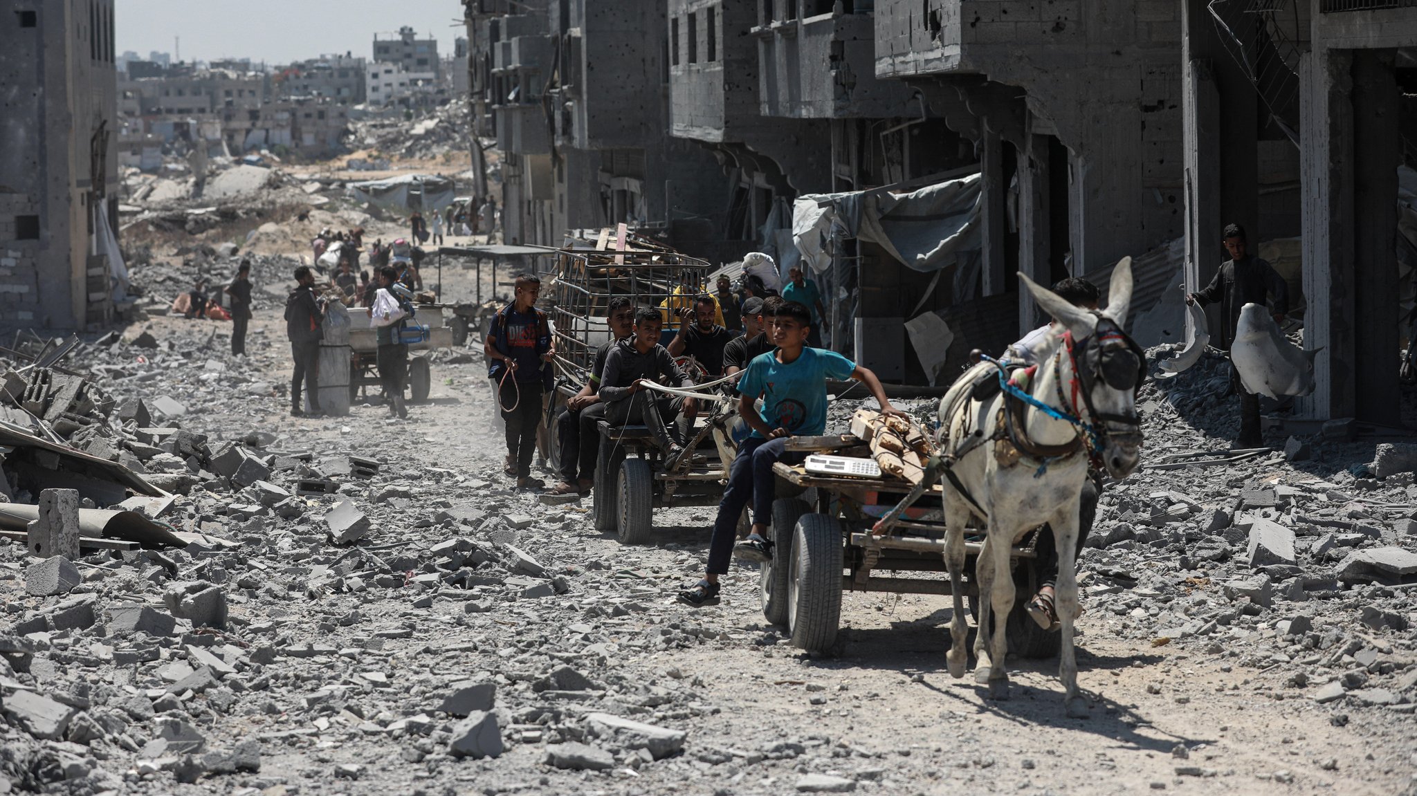 Szene aus Gaza-Stadt, aufgenommen am 4.6.25. | Bild: pa/Anadolu/Abdalhkem Abu Riash Szene aus Gaza-Stadt, aufgenommen am 4.6.25.