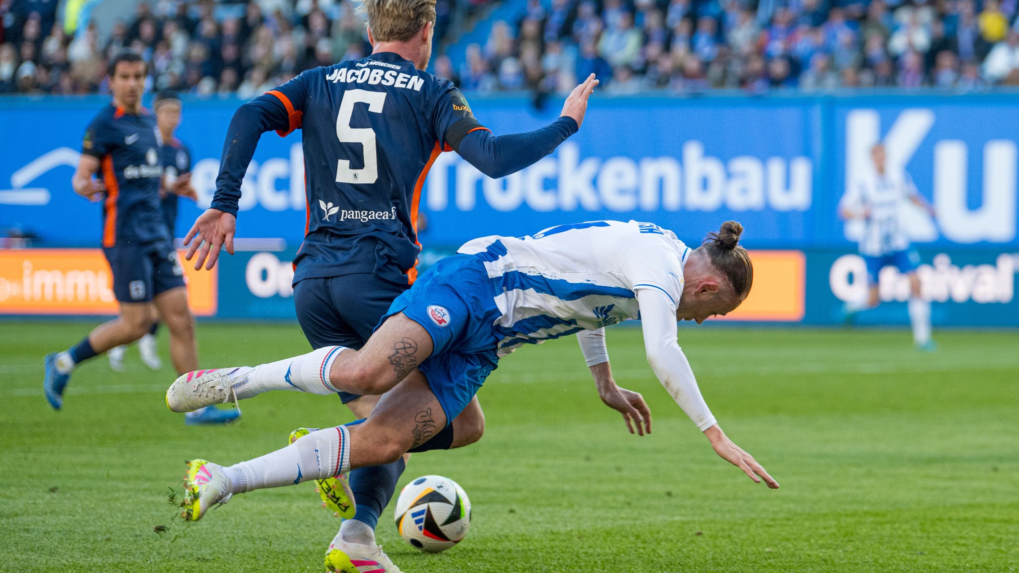 Hansa Rostcok - TSV 1860 München | Bild: picture-alliance/dpa Fotostand / Voelker Hansa Rostcok - TSV 1860 München
